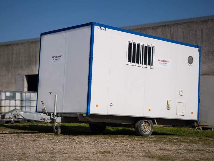 Service de rénovation de WC de chantier Villevaudé